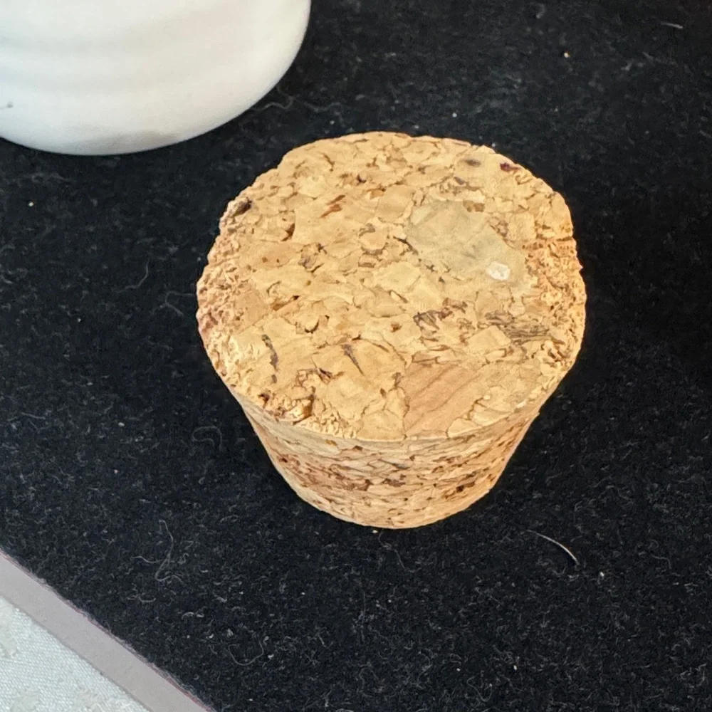 N/A ceramic jar